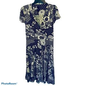 Black Floral Short Sleeves Stretch A-line MIDI Dress